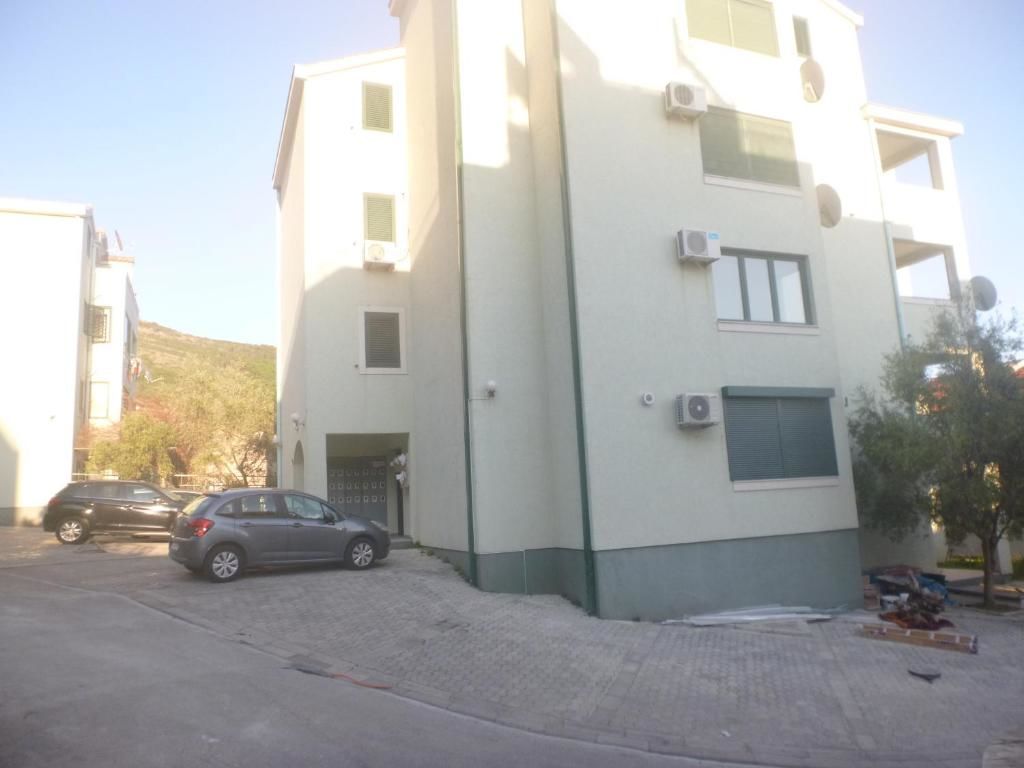 Апартаменты Apartman Ozi Петровац-37