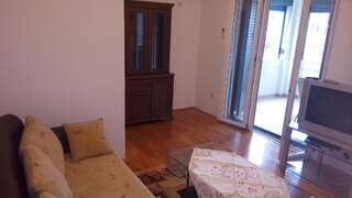 Апартаменты Apartman Ozi Петровац Апартаменты-30