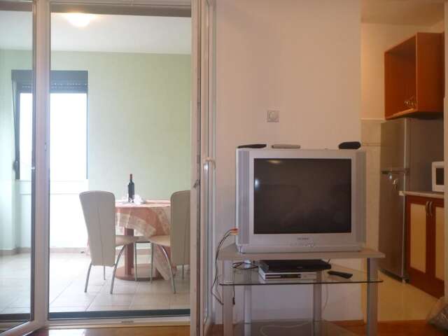 Апартаменты Apartman Ozi Петровац-5